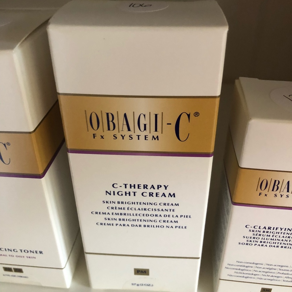 Skin brightening night cream